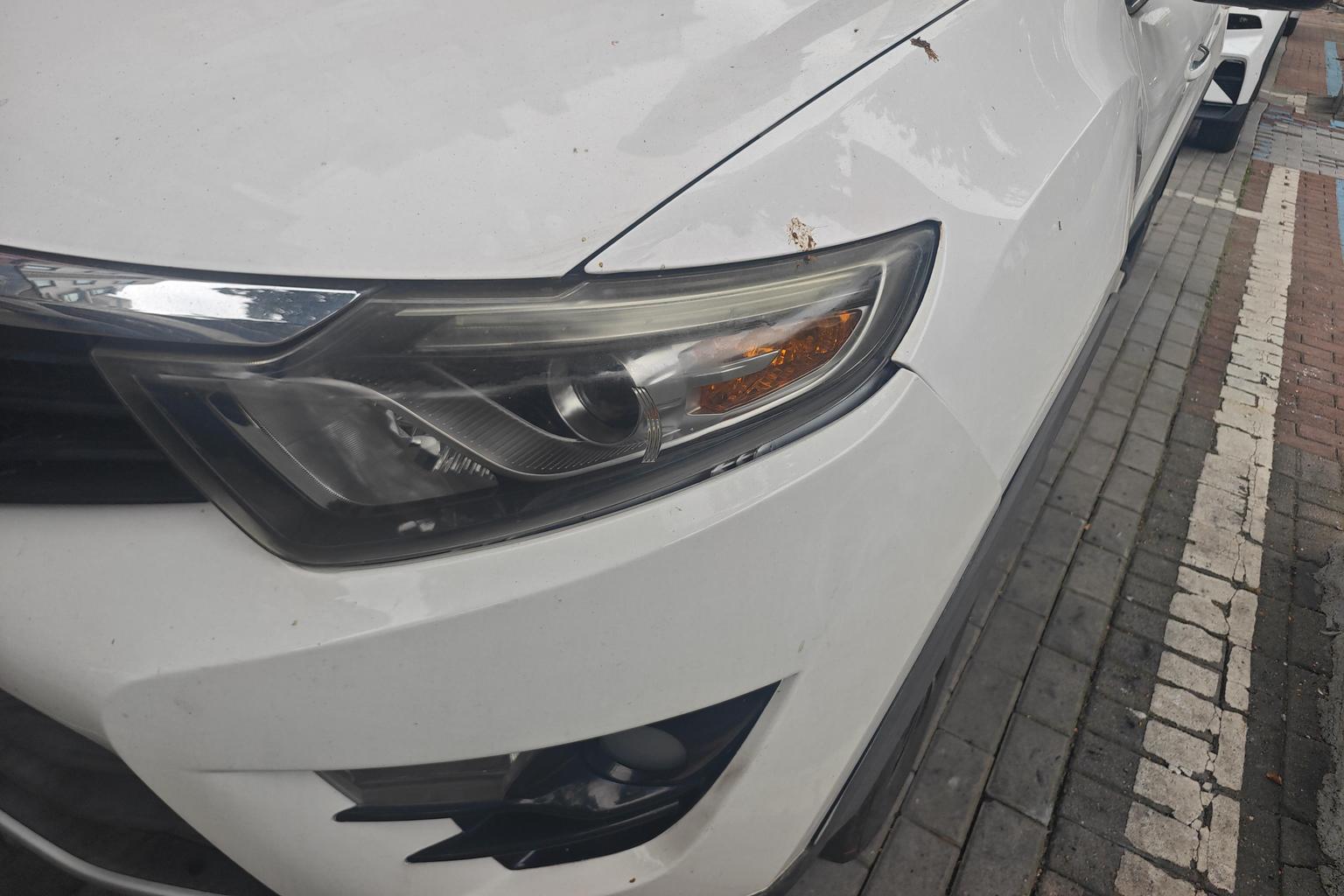 Soueast DX7 2017 1.5T AT Luxury