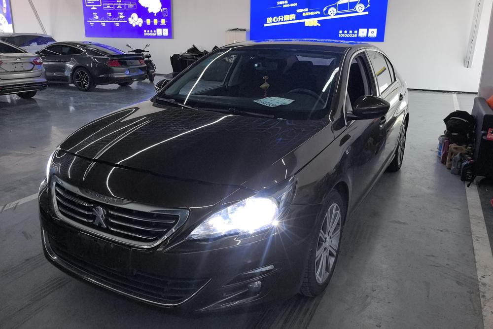 Peugeot 408