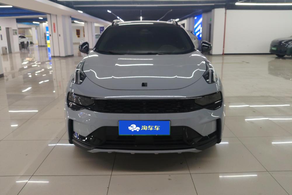 Lynk & Co 01 EM-P, фото 2