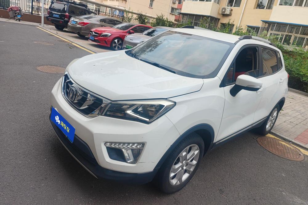 Changan CS15