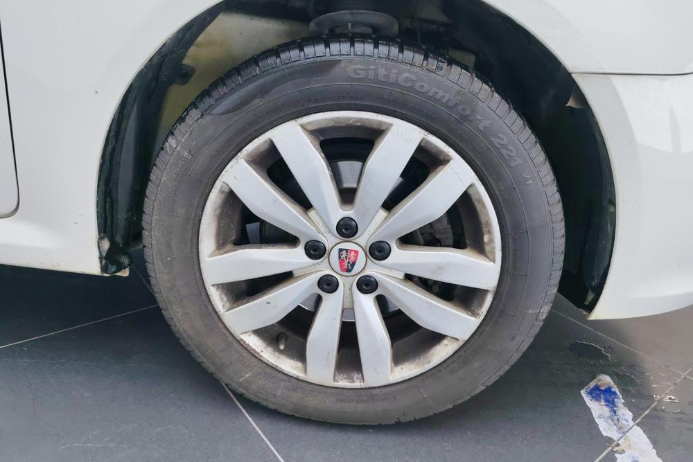Roewe 350, фото 4