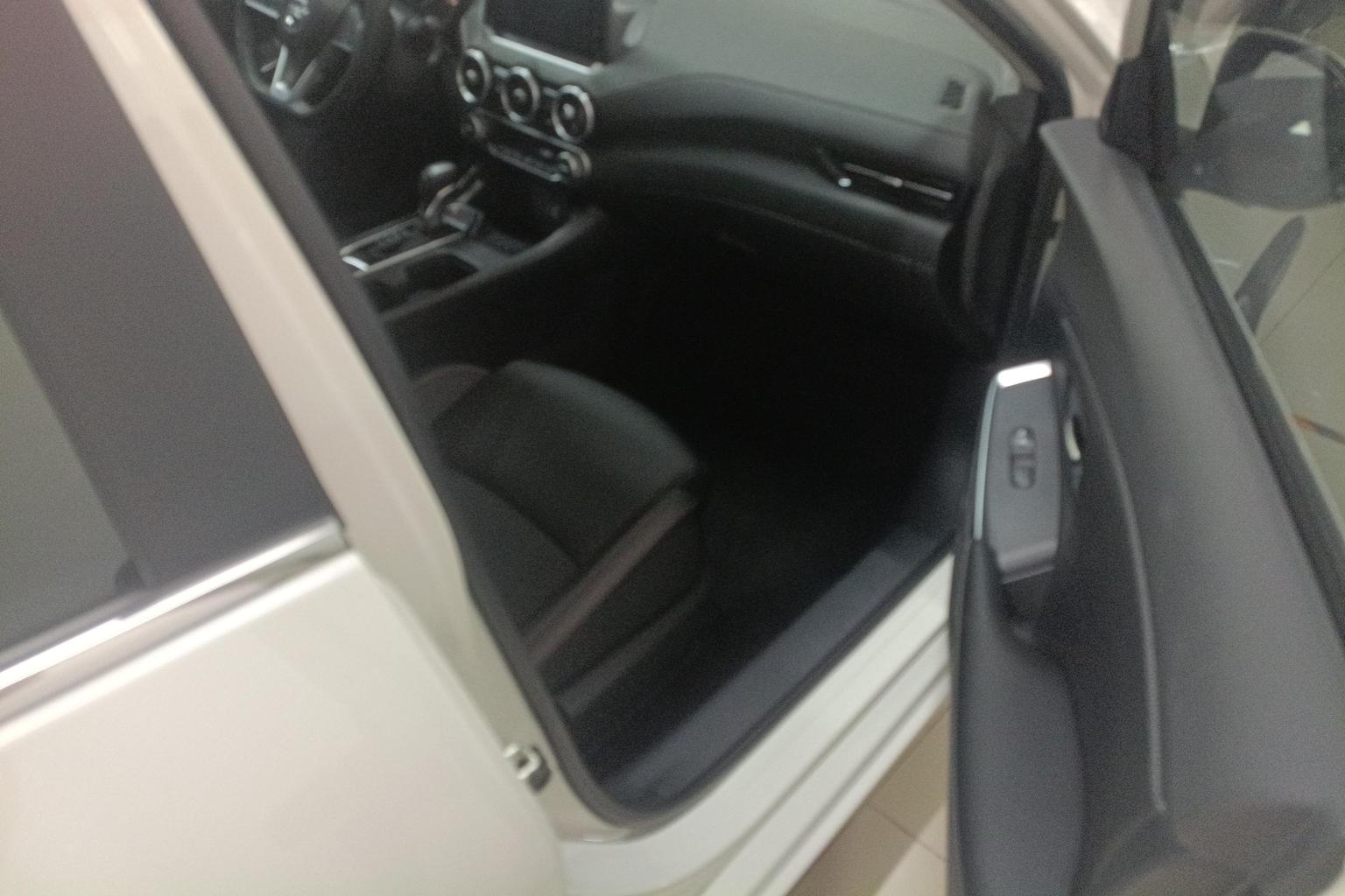 Nissan Sylphy 2021 1.6L XL CVT Enjoy