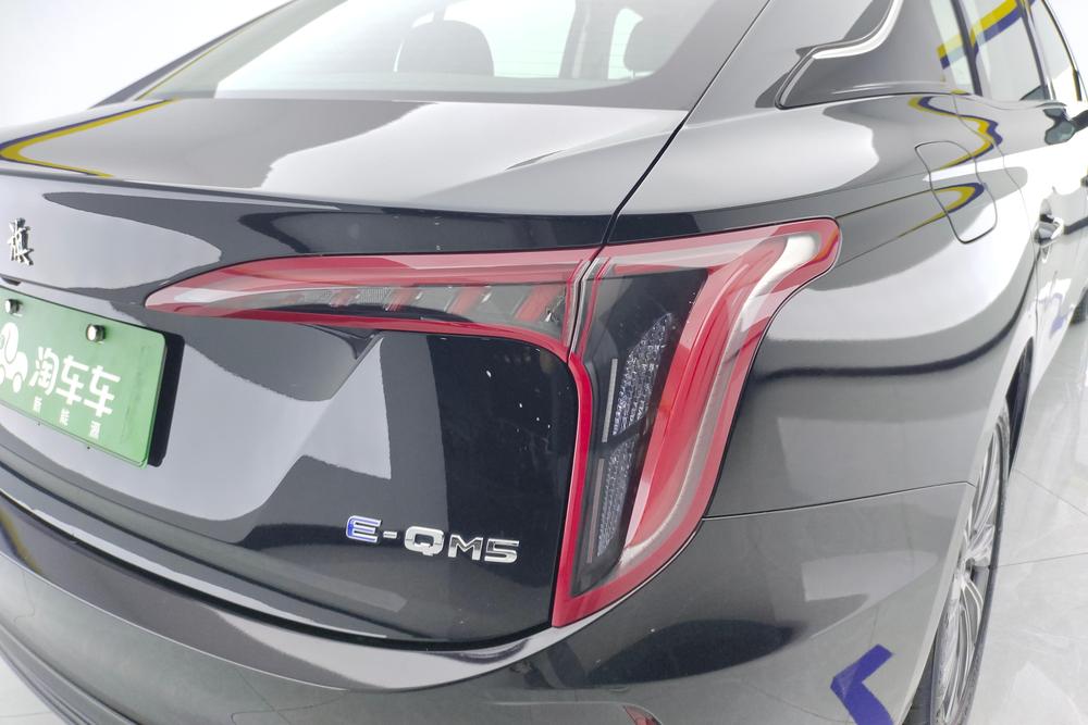 Hongqi E-QM5, фото 6