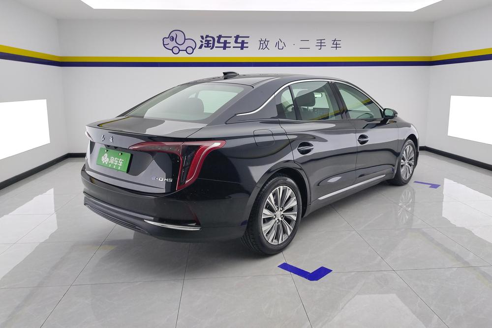 Hongqi E-QM5, фото 3