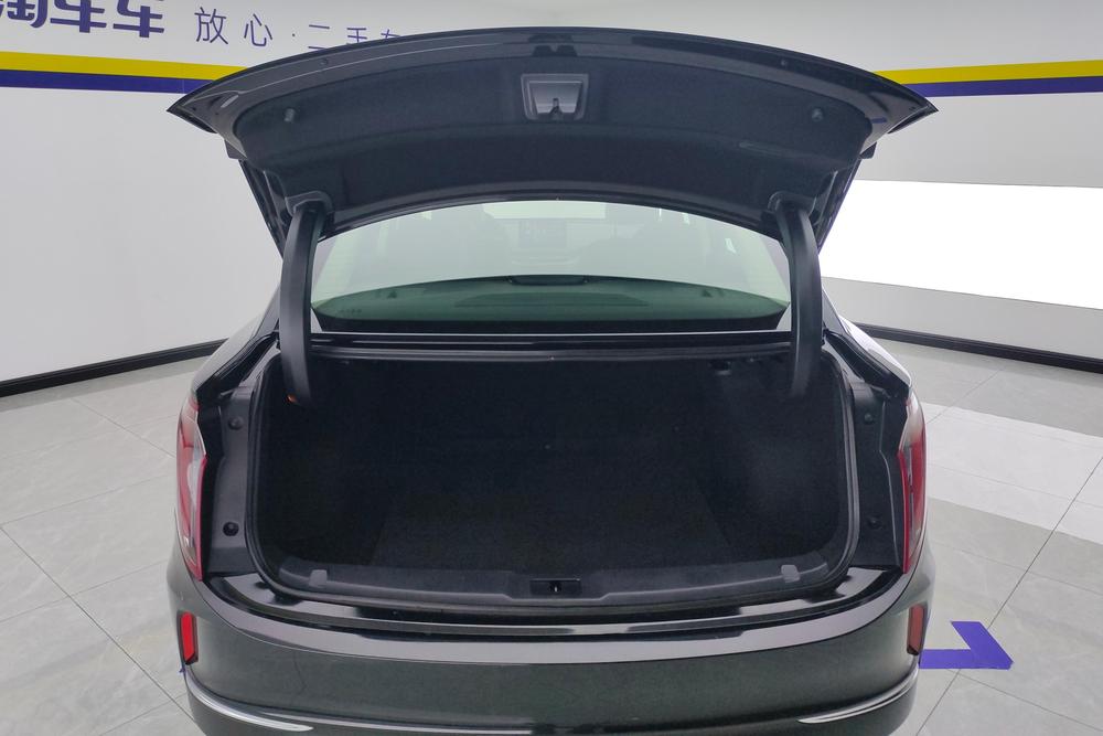 Hongqi E-QM5, фото 17