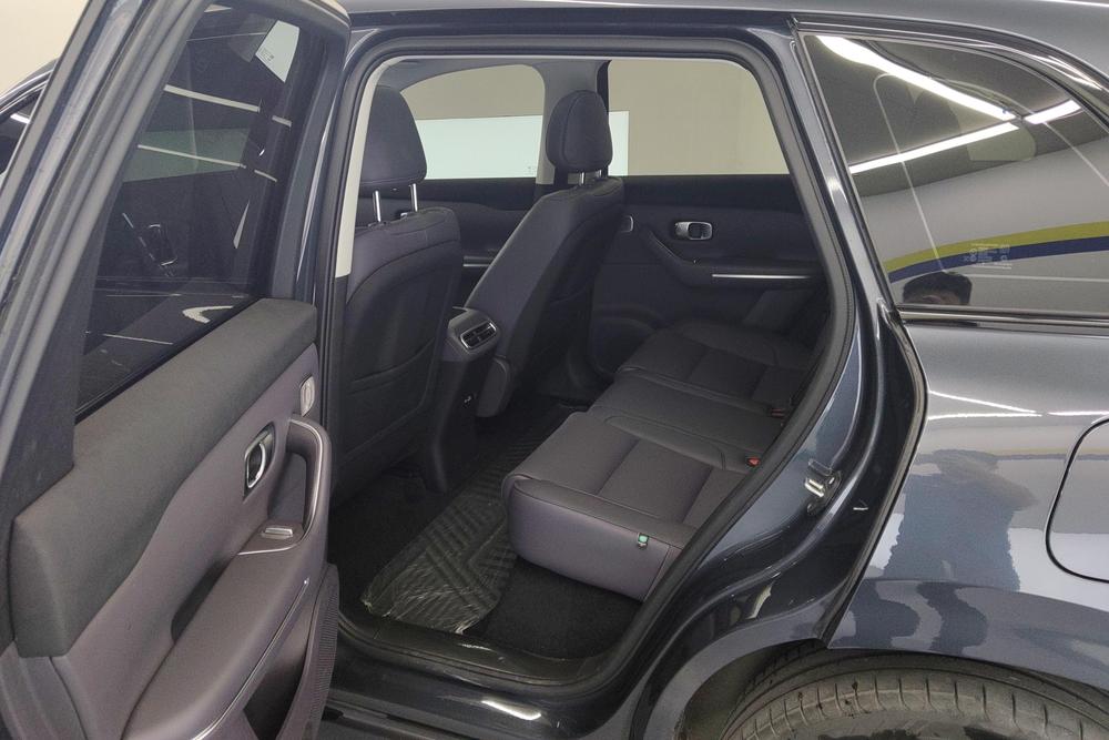 Leapmotor C10, фото 16