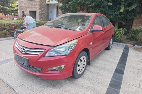 Hyundai Reina