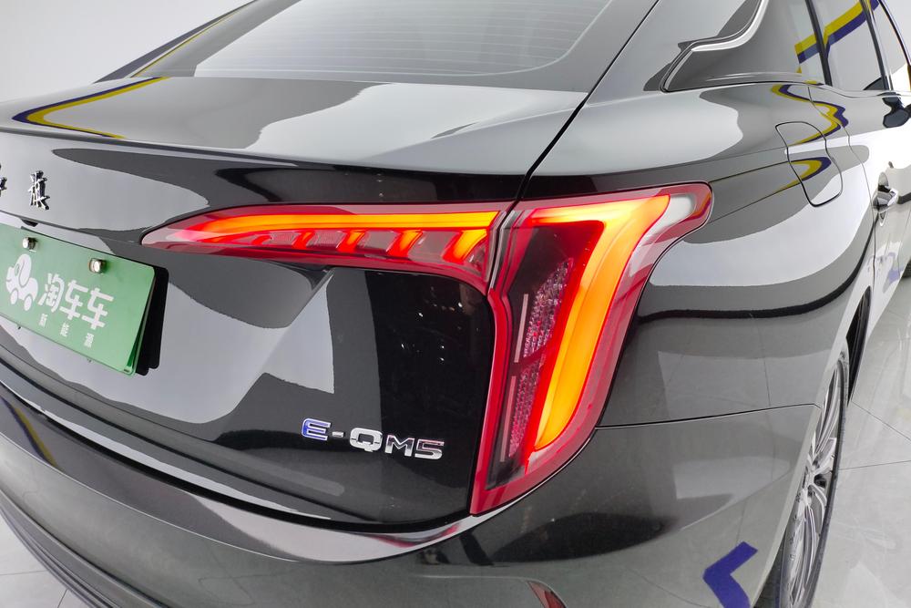 Hongqi E-QM5, фото 6