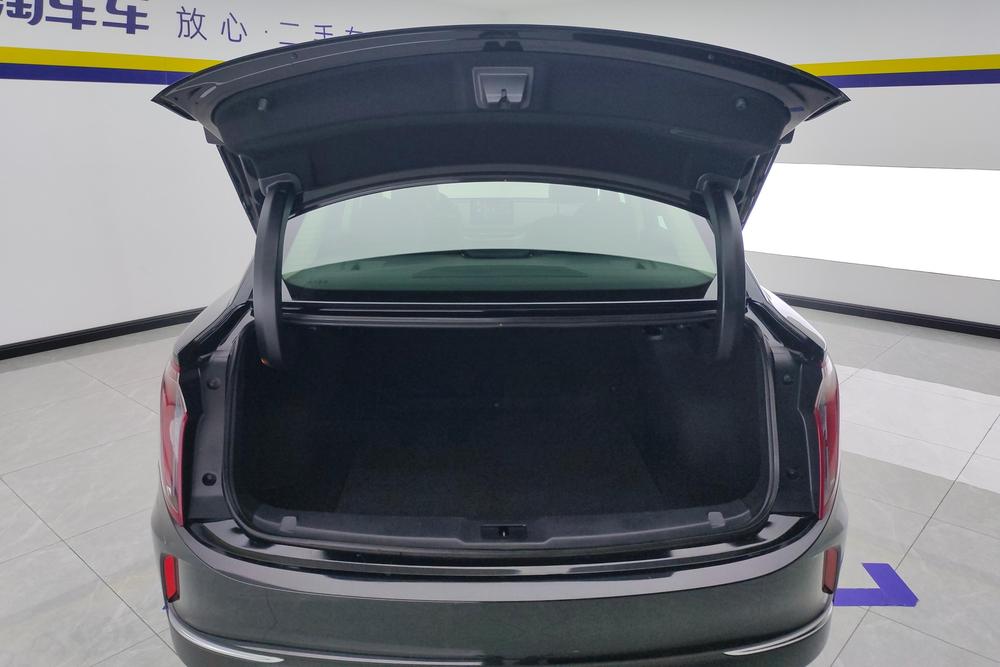 Hongqi E-QM5, фото 17