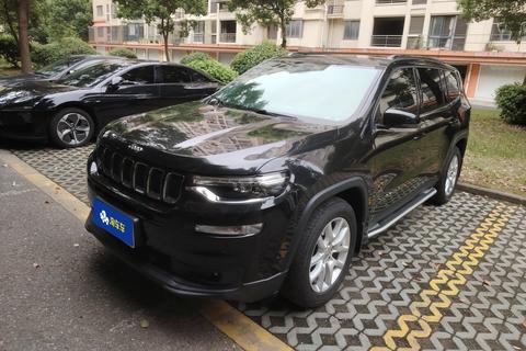 Jeep Commander