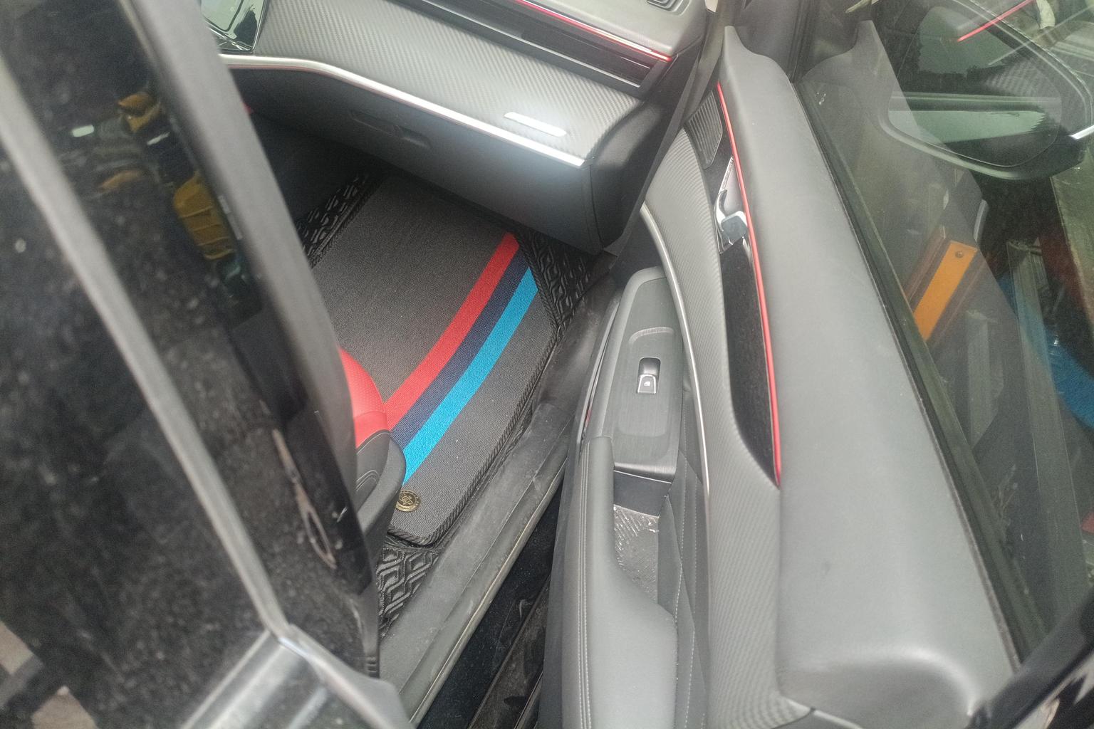 Dongfeng Aeolus Yixuan Max MAX 2021 1.5T