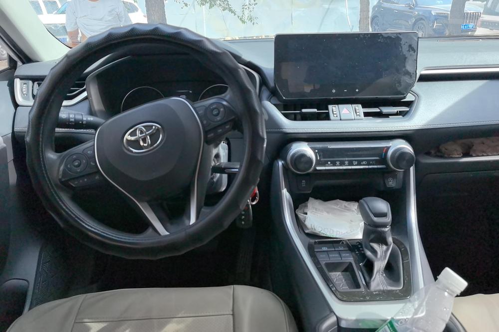 Toyota RAV4, фото 13