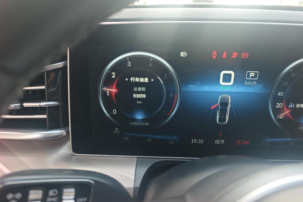 Hongqi H9, фото 15
