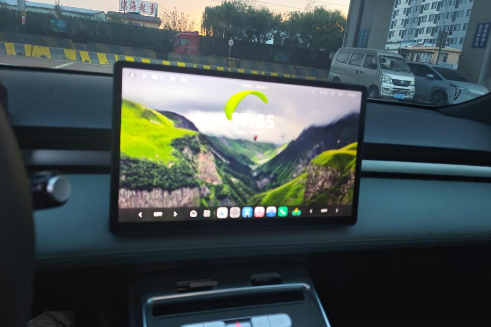 Roewe D6, фото 3