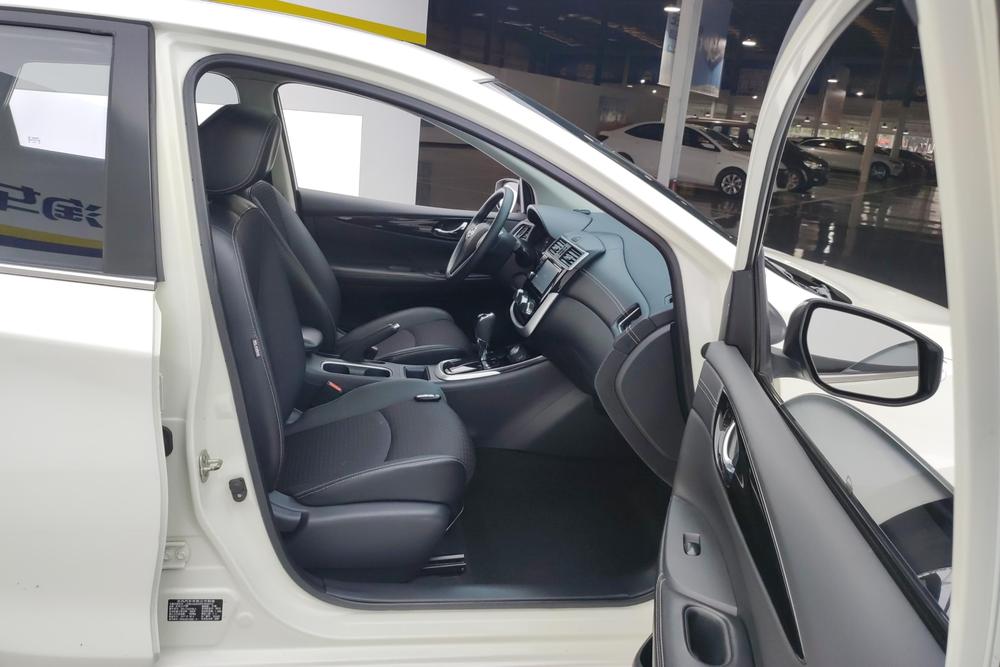 Nissan Tiida, фото 16