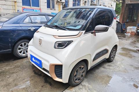 Baojun E200