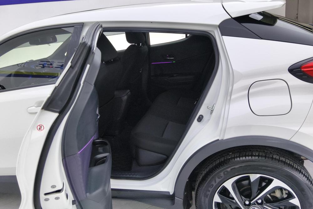 Toyota IZOA, фото 17