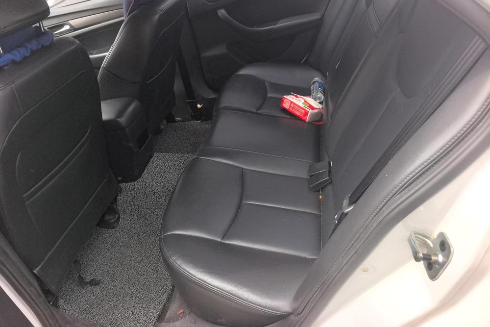 Roewe 360, фото 16