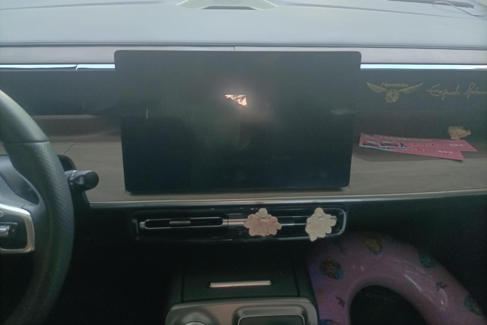 GAC Trumpchi E8, фото 16