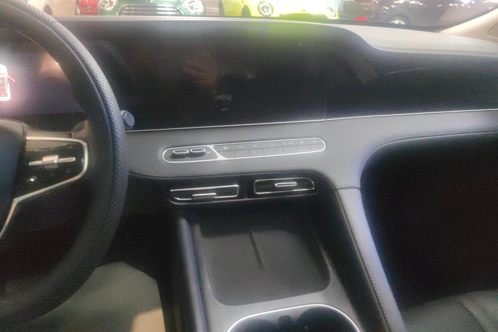Roewe D7 DMH, фото 13