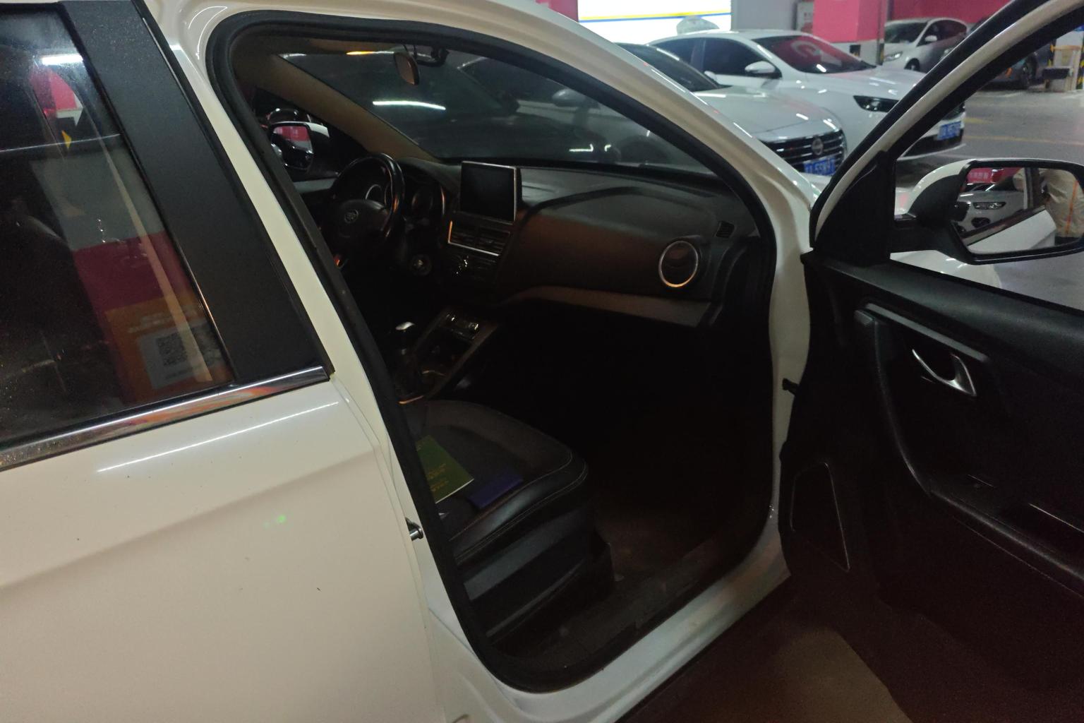 Bestune X40 2017 1.6L МКПП Комфорт