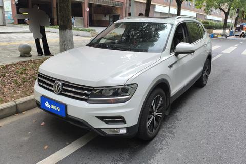 Volkswagen Tiguan L L 2019 330TSI AT Comfort VI