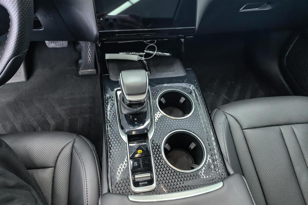 Hongqi HS3, фото 14