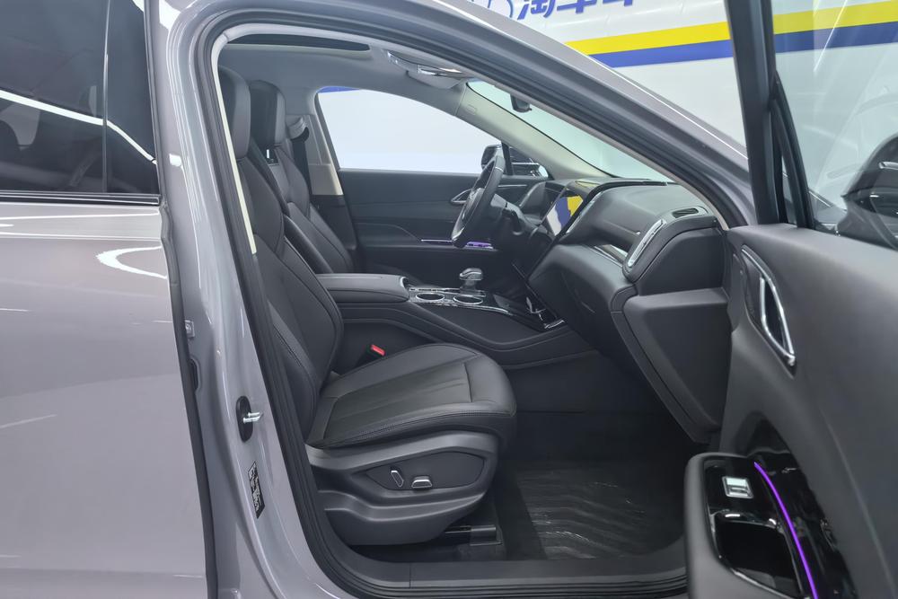 Hongqi HS3, фото 15