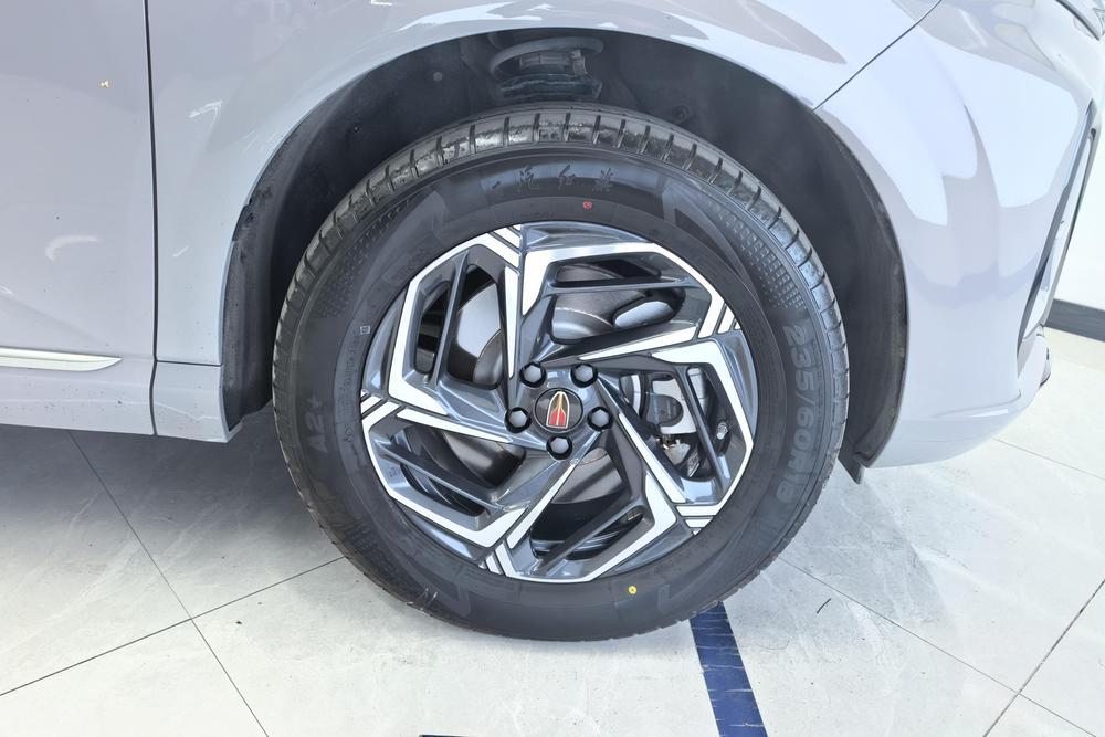 Hongqi HS3, фото 8