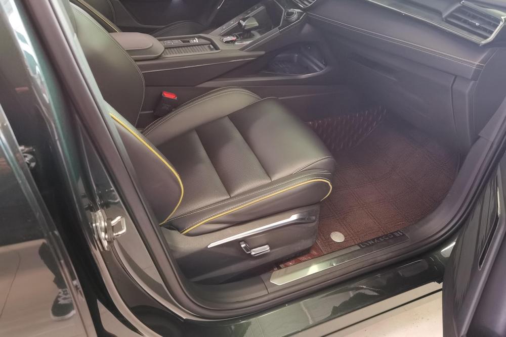Lynk & Co 06, фото 9