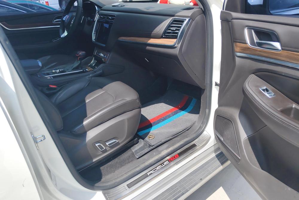 Roewe RX8, фото 11