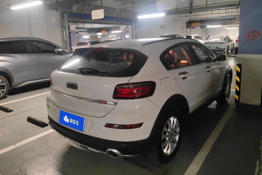 Qoros 3, фото 3