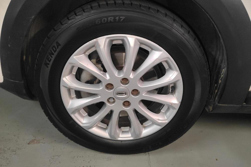 Qoros 3, фото 9