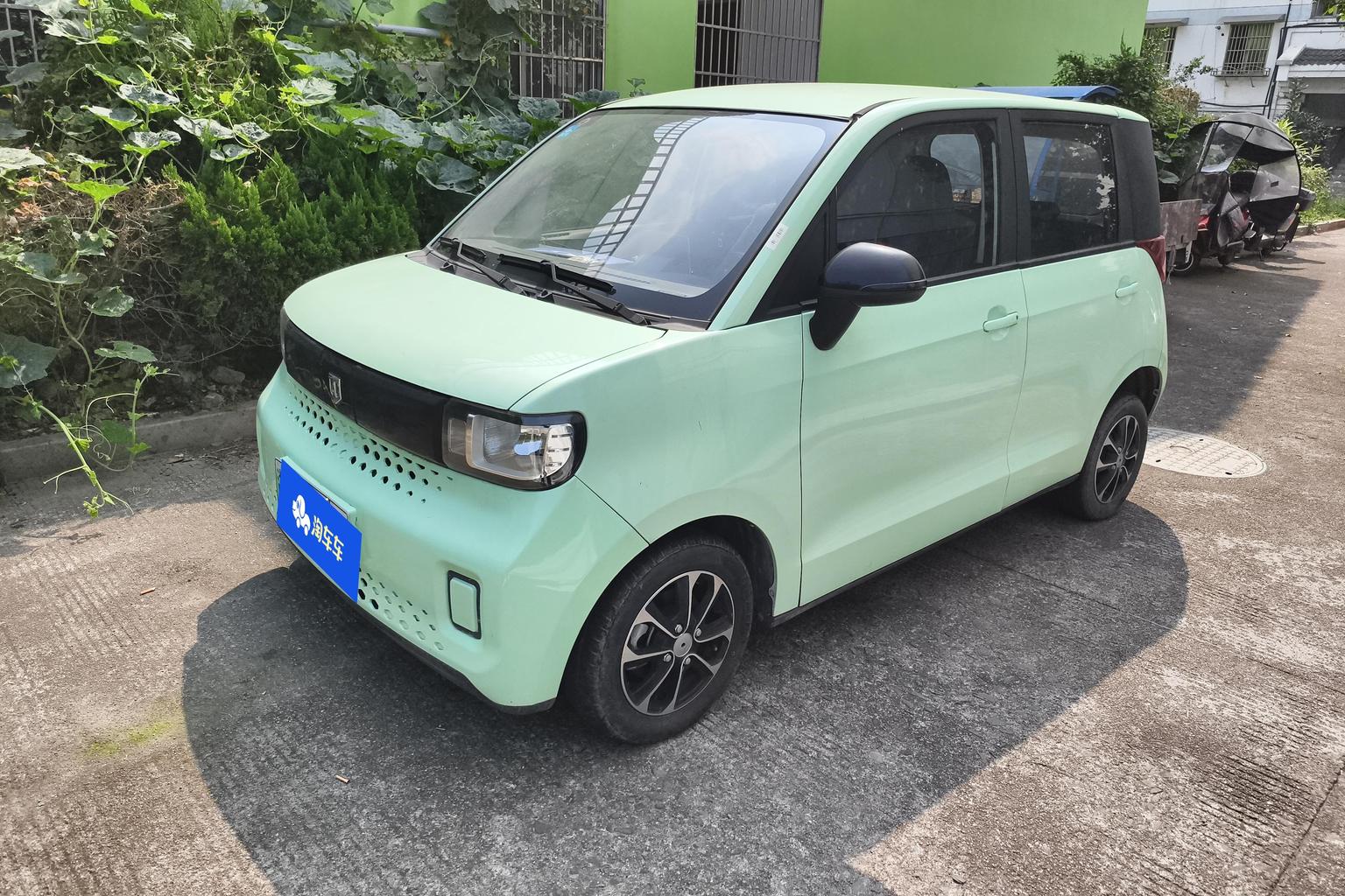 Марка уточняется bai zhi da xiong 2022 10.36kWh le xiong S biao zhun xing