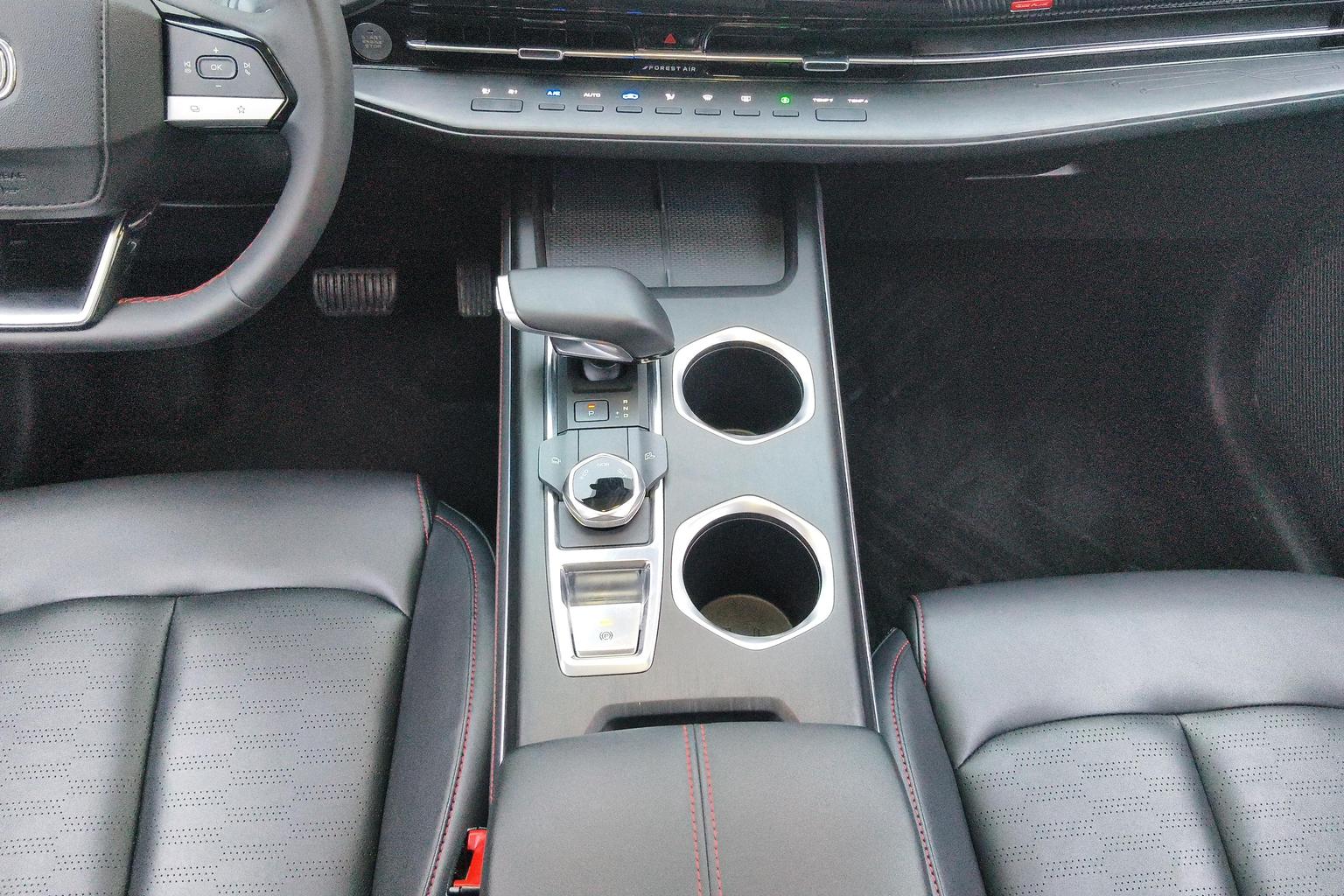 Changan CS55 PLUS: фотография 16 из 17