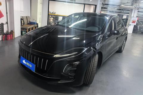 Hongqi E-QM5