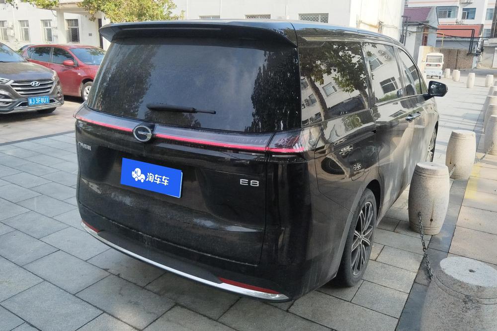 GAC Trumpchi E8, фото 3