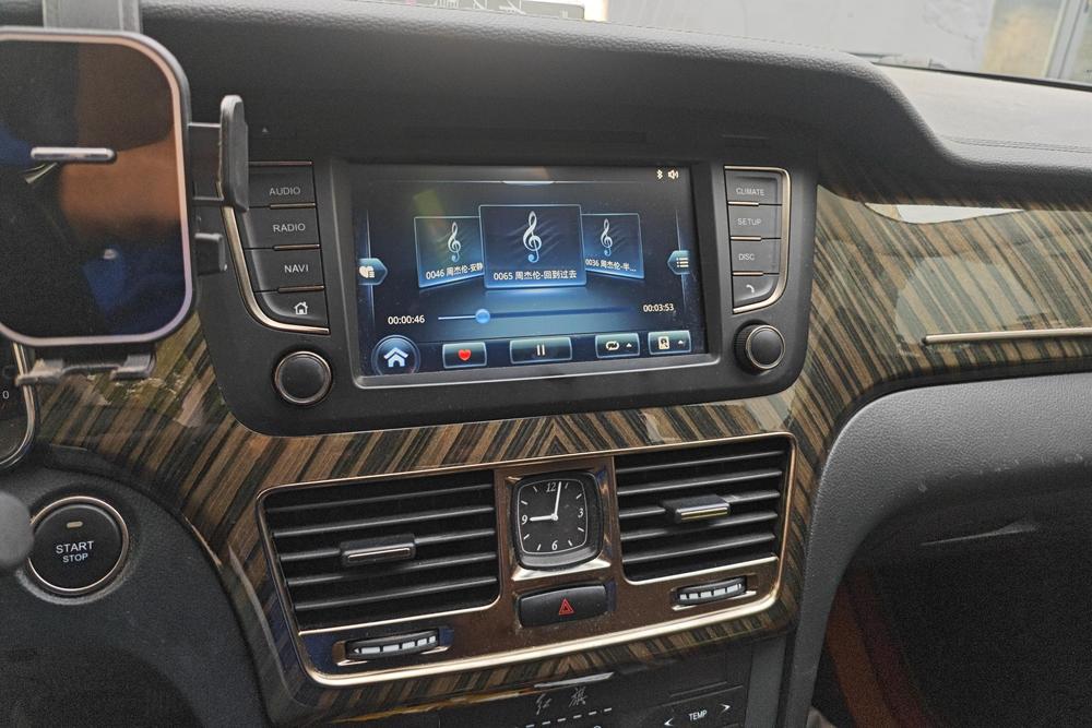 Hongqi H7, фото 14