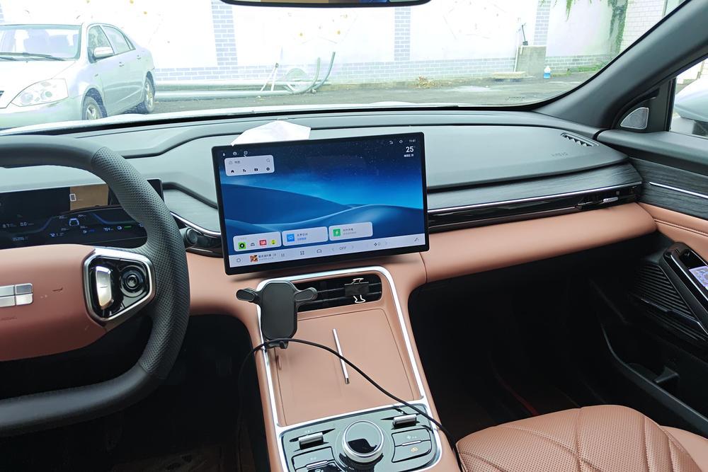 Geely Galaxy L6, фото 11
