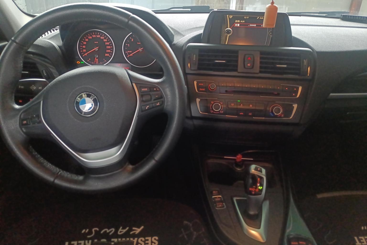 BMW 1 Series 2013 gai 116i Leading