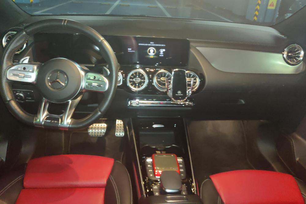 Mercedes-Benz GLA AMG, фото 13
