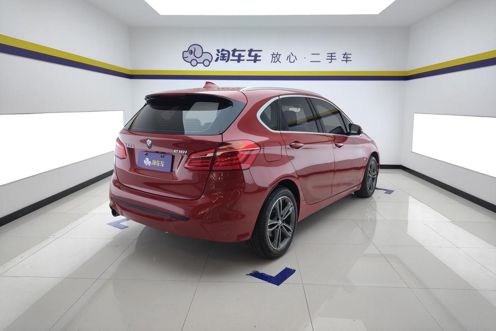 BMW 2 Series Active Tourer, фото 3