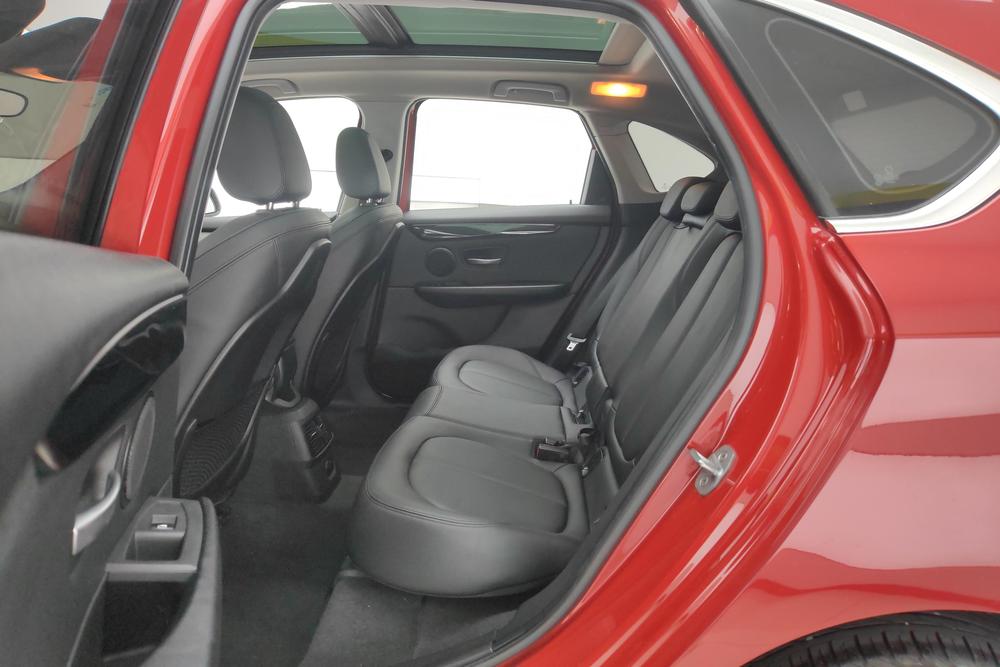 BMW 2 Series Active Tourer, фото 16