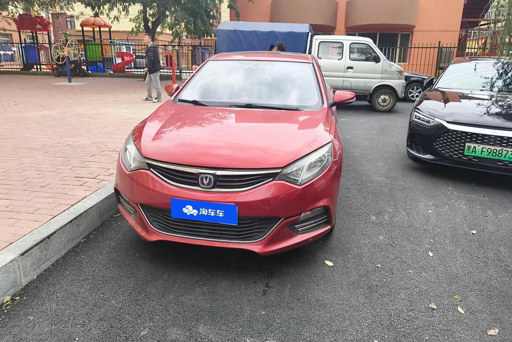 Changan Eado XT, фото 2