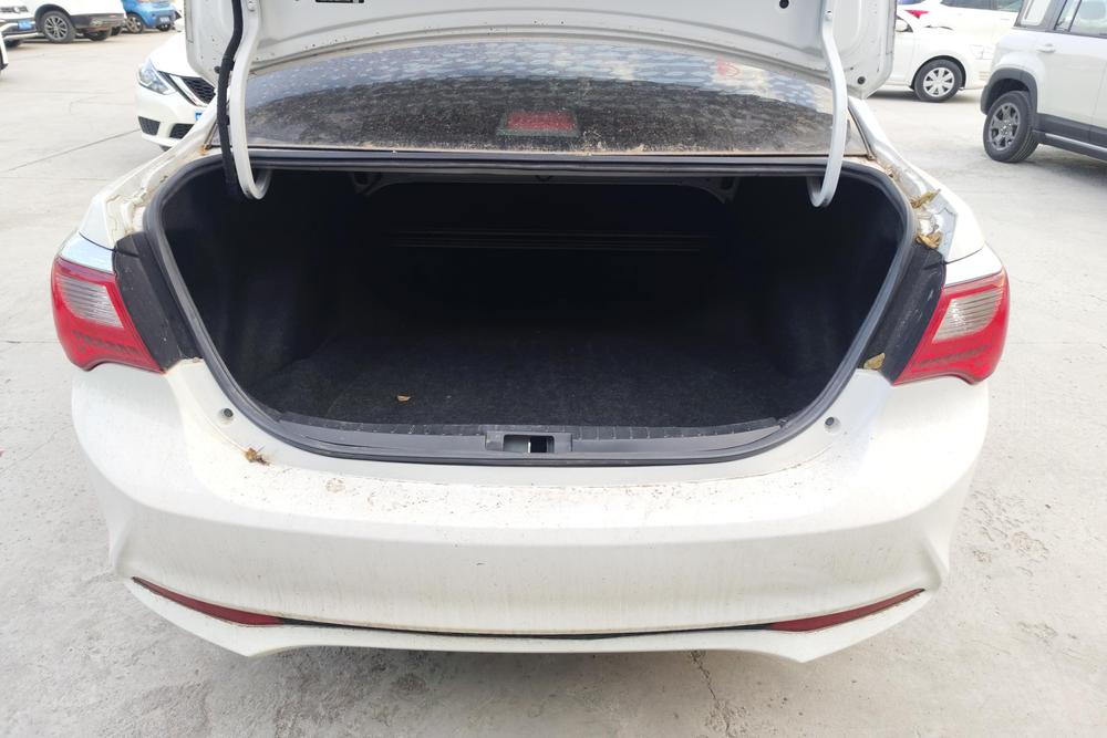 BYD F3, фото 17