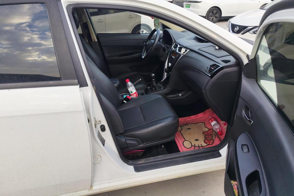 BYD F3, фото 15