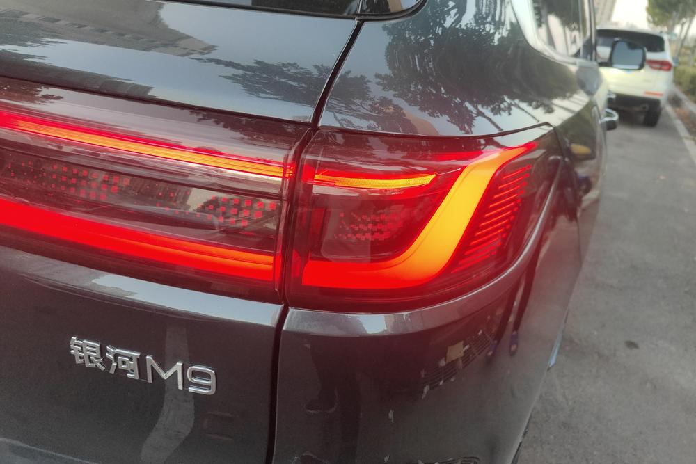 Geely Galaxy M9, фото 6