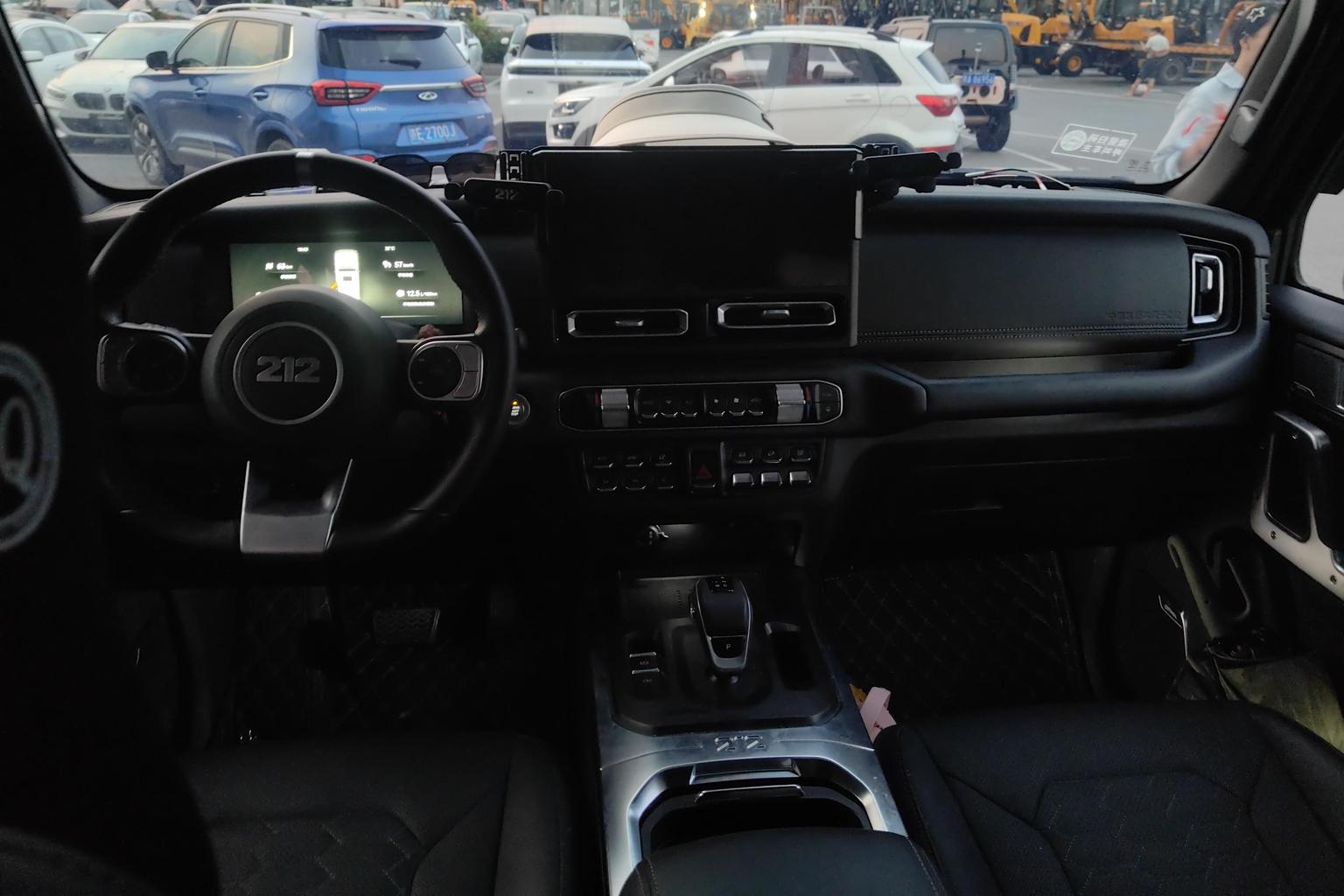 212 T01 2024 2.0T ji xie shi