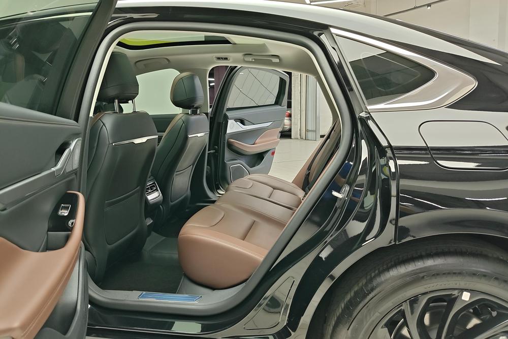 Lincoln Z, фото 15