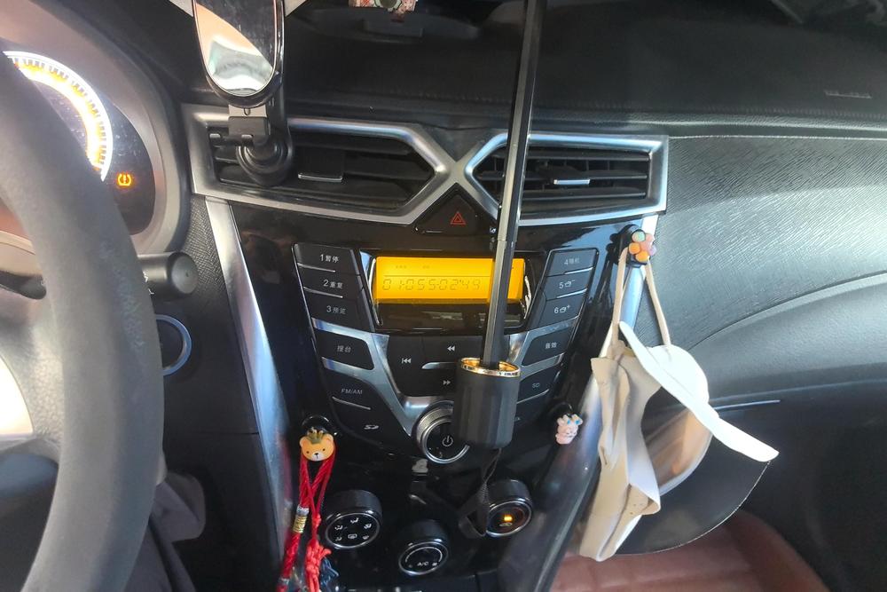 BYD F3, фото 11